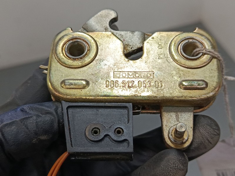 Recambio de cerradura maletero / porton para porsche boxster (986) 2.7 referencia OEM IAM 98651205301  