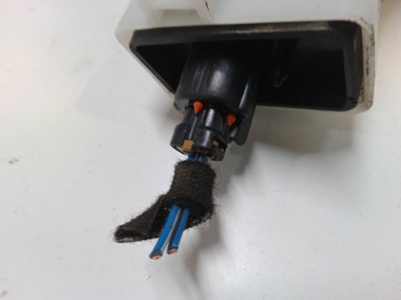 Recambio de cerradura puerta trasera derecha para mitsubishi space star monospace (dg_a) 1.9 di-d (dg4a) referencia OEM IAM   