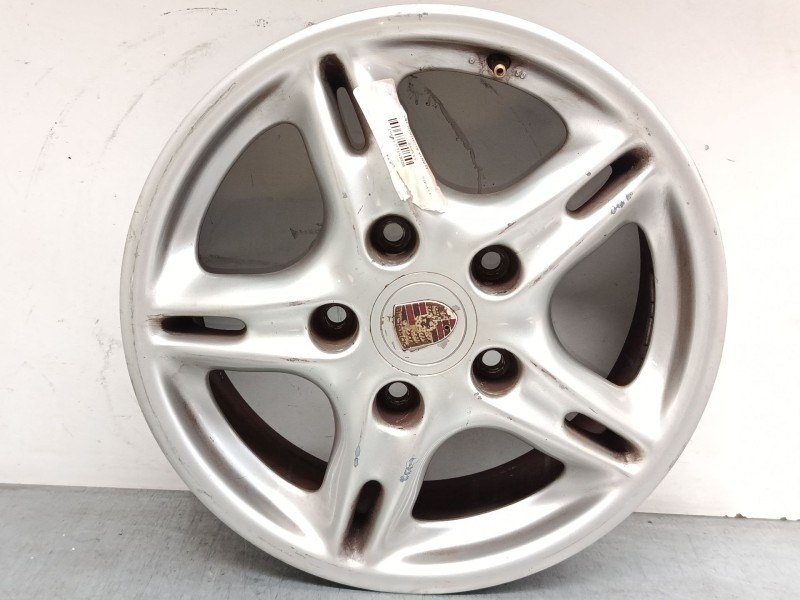 Recambio de llanta aluminio 16´´ para porsche boxster (986) 2.7 referencia OEM IAM 99636211200  