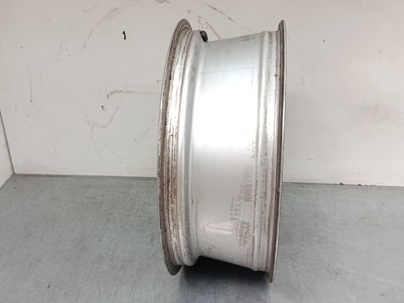 Recambio de llanta aluminio 16´´ para porsche boxster (986) 2.7 referencia OEM IAM 99636211200  