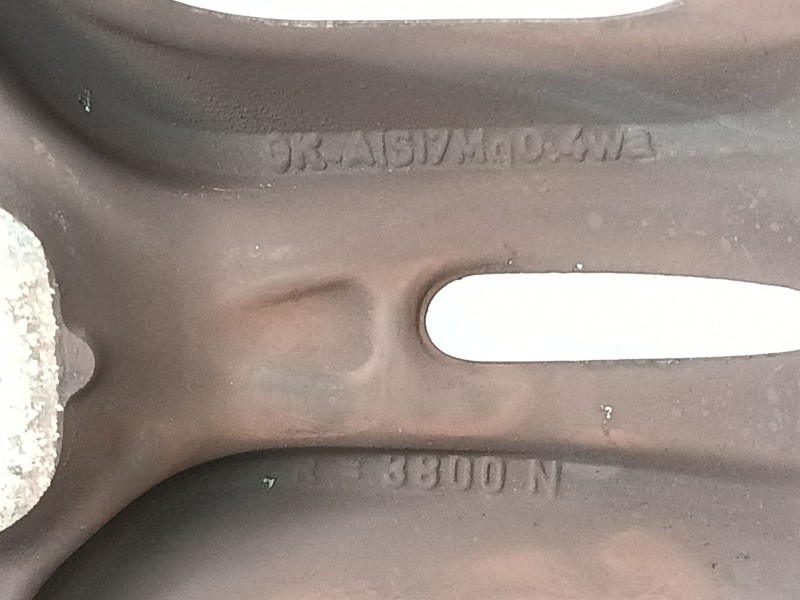 Recambio de llanta aluminio 16´´ para porsche boxster (986) 2.7 referencia OEM IAM 99636211200  