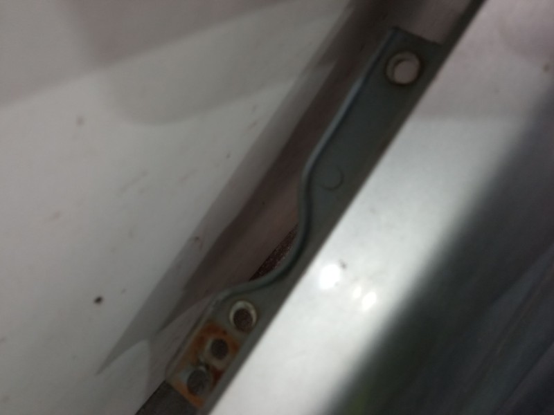 Recambio de aleta delantera izquierda para nissan note (e11, ne11) 1.4 referencia OEM IAM   