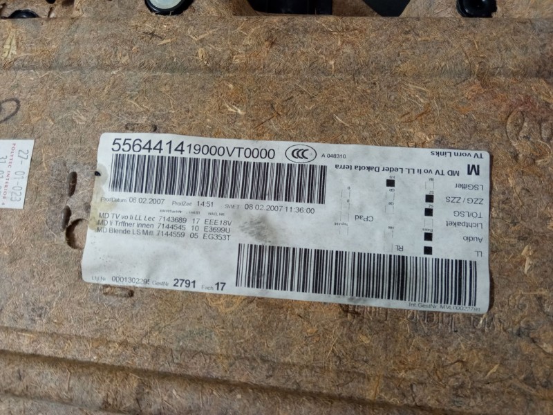 Recambio de guarnecido puerta delantera izquierda para bmw 3 (e90) 330 d referencia OEM IAM 19000VT0000  