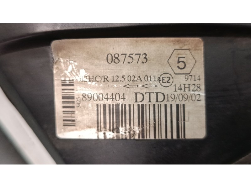 Recambio de faro derecho para citroën saxo (s0, s1) 1.5 d referencia OEM IAM 89004404  