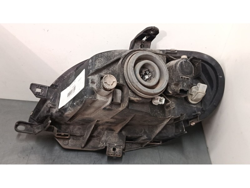 Recambio de faro derecho para citroën saxo (s0, s1) 1.5 d referencia OEM IAM 89004404  