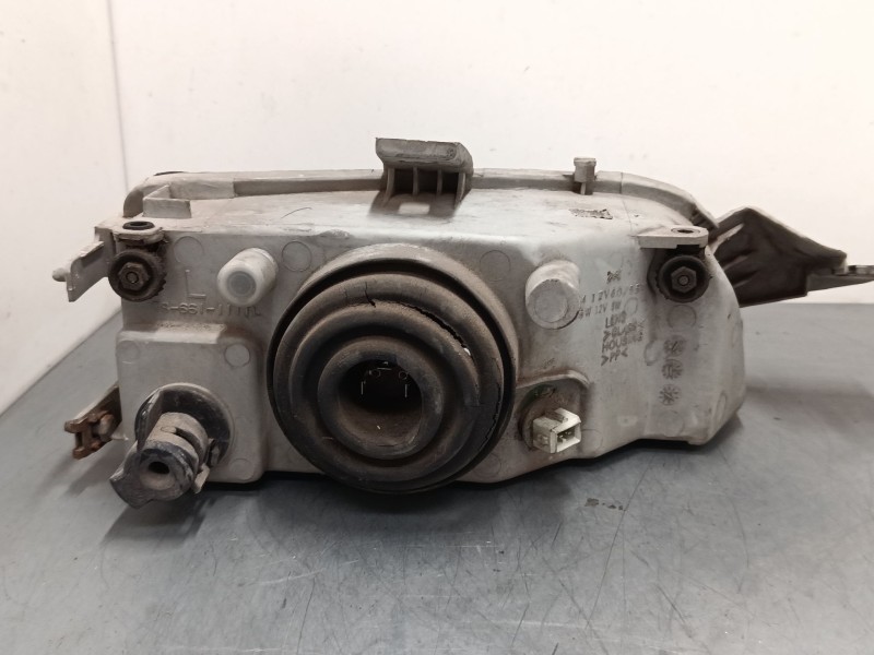Recambio de faro izquierdo para fiat punto (176_) 75 1.2 referencia OEM IAM   