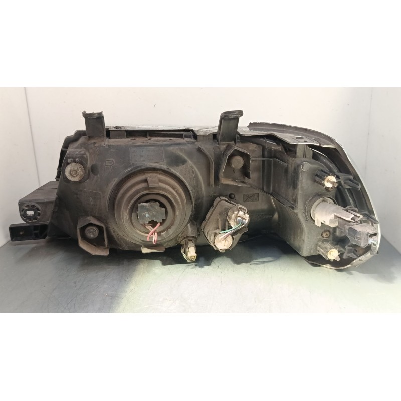 Recambio de faro derecho para mitsubishi montero sport i (k7_, k9_) 2.5 td (k94w, k74t) referencia OEM IAM 10087415  