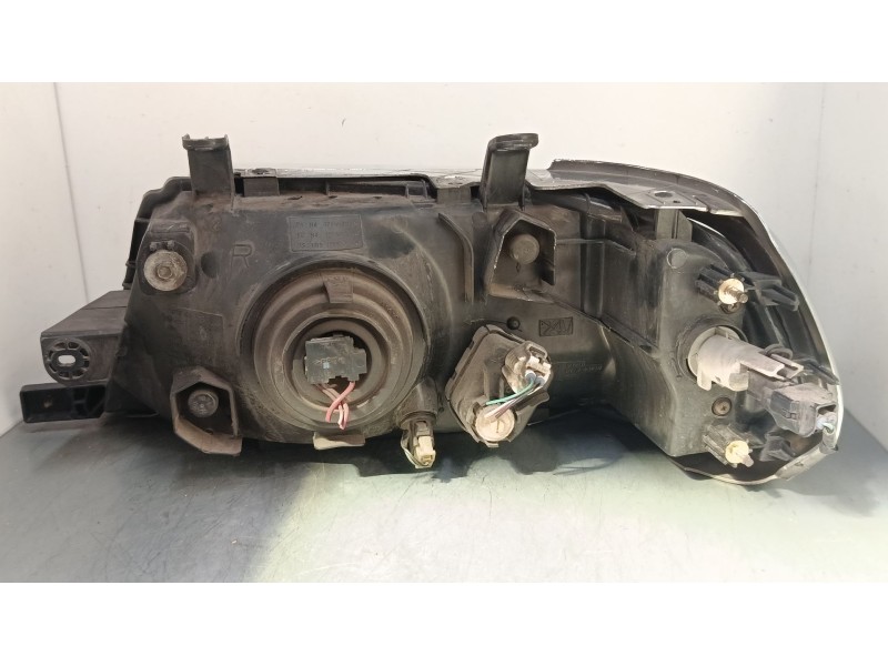 Recambio de faro derecho para mitsubishi montero sport i (k7_, k9_) 2.5 td (k94w, k74t) referencia OEM IAM 10087415  