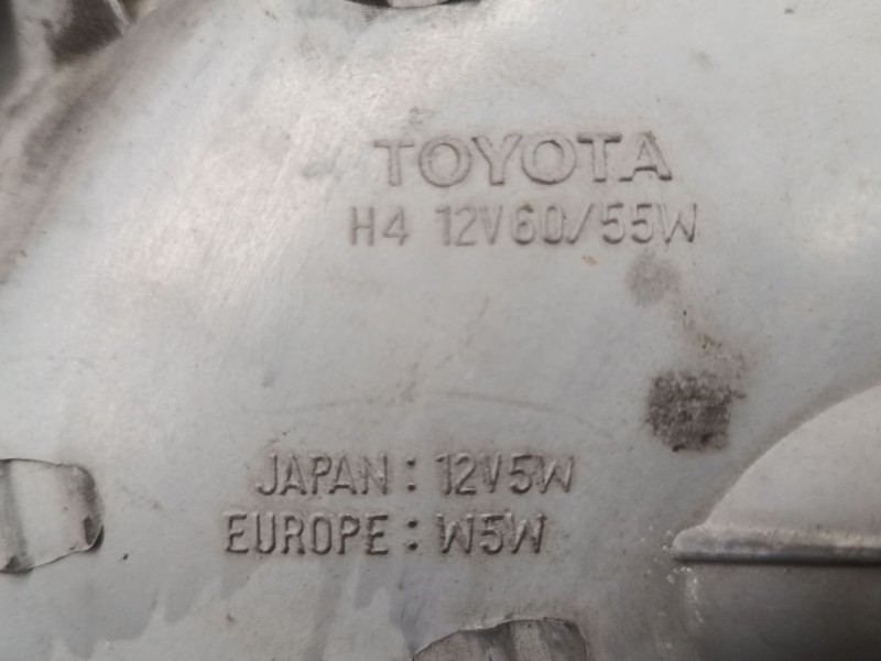 Recambio de faro derecho para toyota yaris (_p1_) 1.3 (ncp10_, scp12_) referencia OEM IAM   