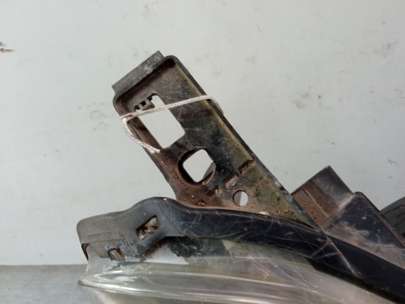 Recambio de faro derecho para citroën berlingo multispace (b9) 1.6 hdi 90 referencia OEM IAM 9806306580 90043838 