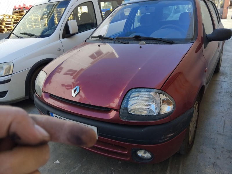 renault clio ii (bb_, cb_) del año 2001