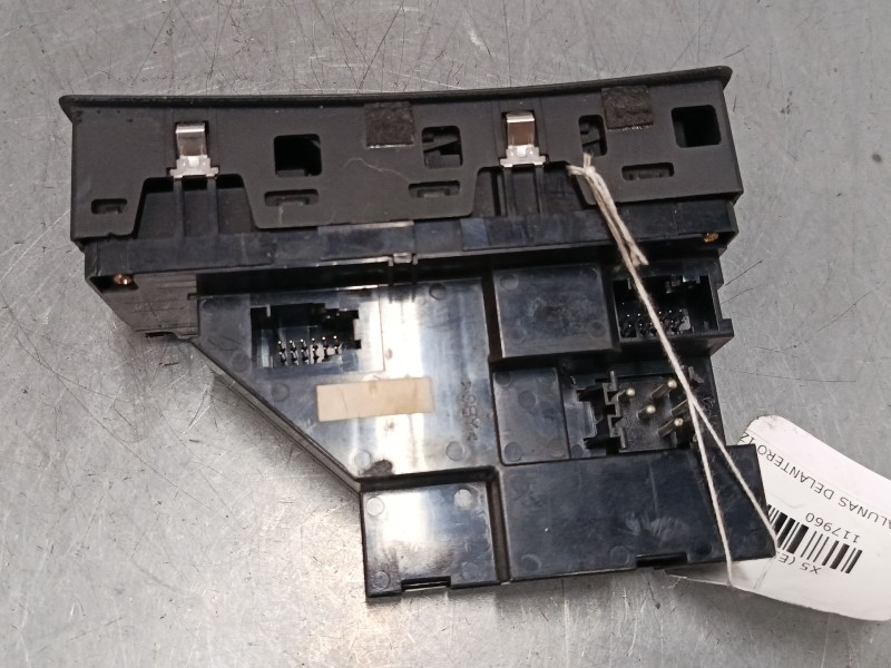 Recambio de mando elevalunas delantero izquierdo para bmw x5 (e53) 3.0 d referencia OEM IAM 6925695  