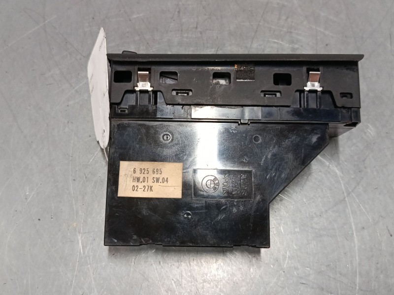 Recambio de mando elevalunas delantero izquierdo para bmw x5 (e53) 3.0 d referencia OEM IAM 6925695  