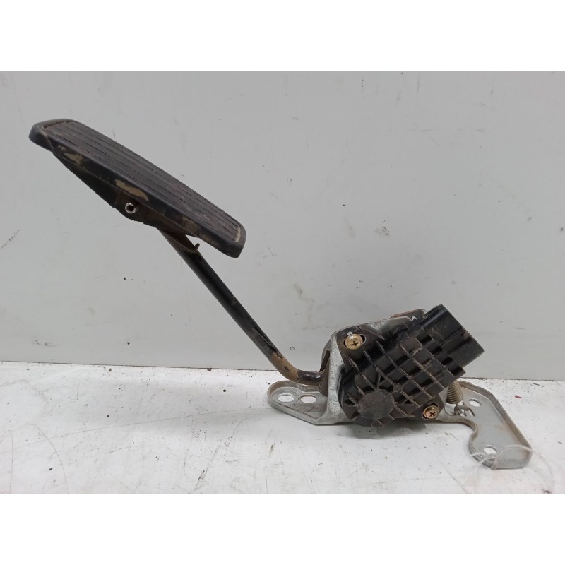 Recambio de pedal acelerador para subaru legacy iv (bl) 2.5 awd (bl9) referencia OEM IAM   