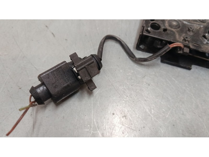 Recambio de cerradura capo para seat ibiza v (kj1, kjg) 1.0 mpi referencia OEM IAM   