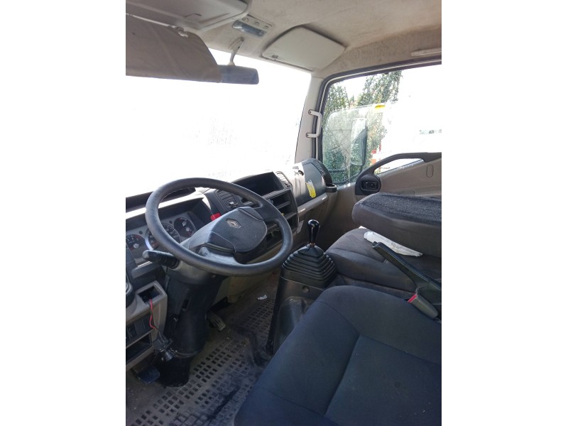 renault maxity 110.35/5 del año 2009