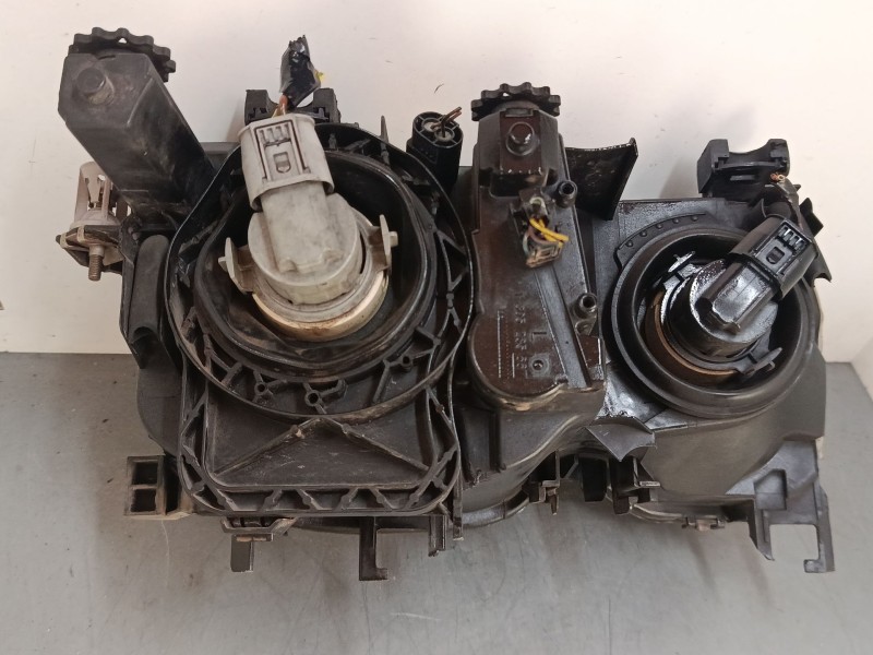 Recambio de faro izquierdo para bmw 3 compact (e46) 325 ti referencia OEM IAM 6901969 0301187201 