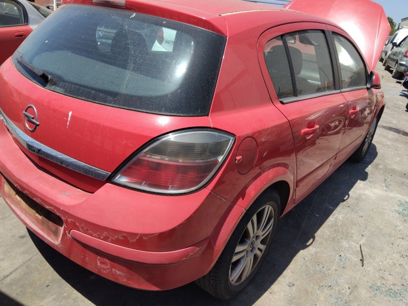 opel astra h classic hatchback (a04) del año 2009