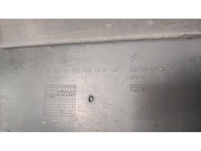 Recambio de paragolpes trasero para citroën c1 ii (pa_, ps_) 1.2 vti 82 referencia OEM IAM   