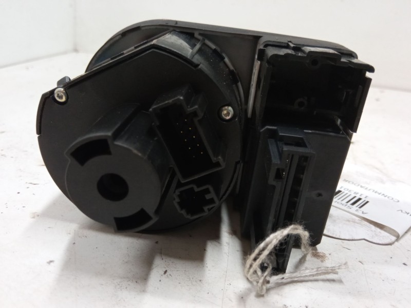 Recambio de conmutador de luces para audi a3 sportback (8pa) 1.6 tdi referencia OEM IAM 8P1941531  