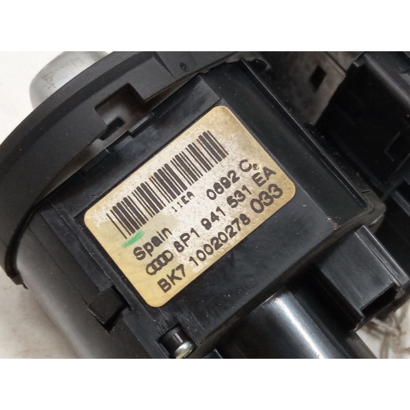 Recambio de conmutador de luces para audi a3 sportback (8pa) 1.6 tdi referencia OEM IAM 8P1941531  