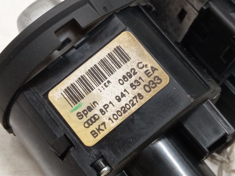 Recambio de conmutador de luces para audi a3 sportback (8pa) 1.6 tdi referencia OEM IAM 8P1941531  