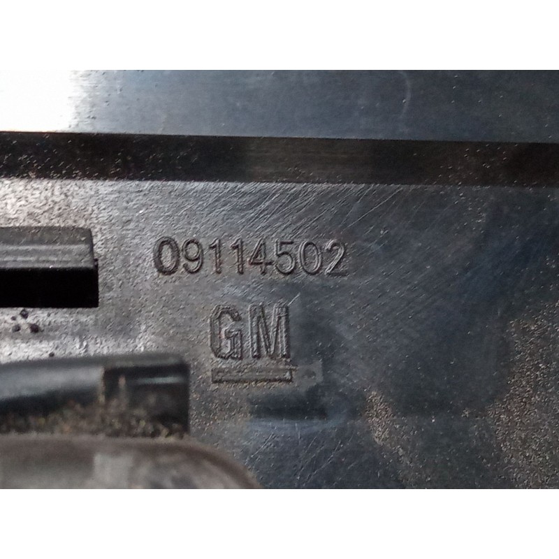 Recambio de luz central de freno para opel corsa c (x01) 1.3 cdti (f08, f68) referencia OEM IAM 09114502  