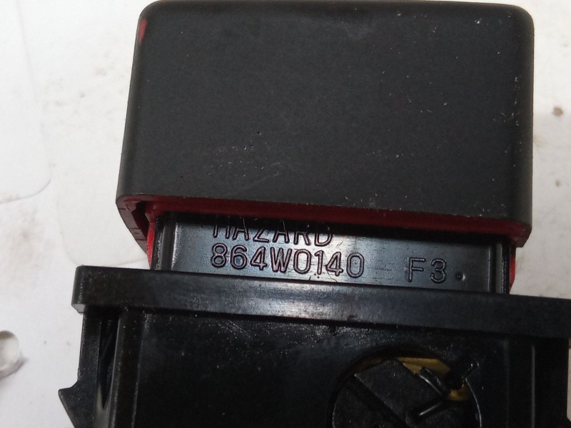 Recambio de warning para hyundai santa fé i furgoneta/suv (sm) 2.4 4x4 referencia OEM IAM 864W0140  