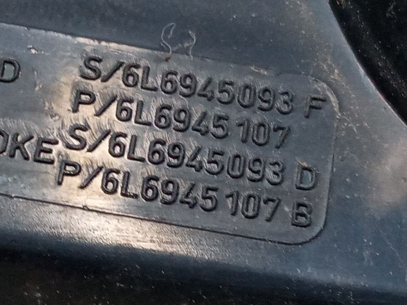 Recambio de piloto trasero porton izquierdo para seat ibiza iii (6l1) 1.4 16v referencia OEM IAM 6L6945093  