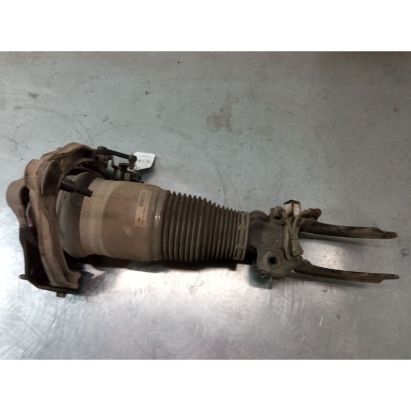 Recambio de amortiguador neumatico delantero izquierdo para volkswagen touareg (7la, 7l6, 7l7) 2.5 r5 tdi referencia OEM IAM 7L6