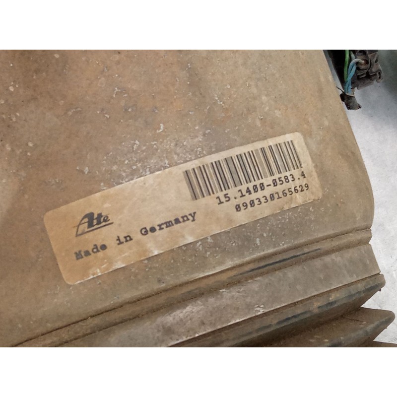 Recambio de amortiguador neumatico delantero izquierdo para volkswagen touareg (7la, 7l6, 7l7) 2.5 r5 tdi referencia OEM IAM 7L6