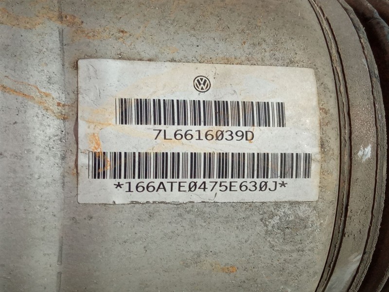 Recambio de amortiguador neumatico delantero izquierdo para volkswagen touareg (7la, 7l6, 7l7) 2.5 r5 tdi referencia OEM IAM 7L6