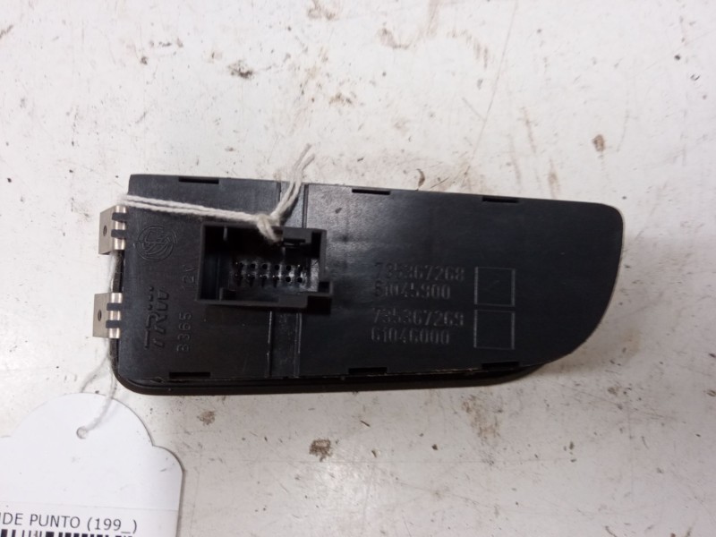 Recambio de regulador altura luces para fiat grande punto (199_) 1.4 (199axb11, 199axb1a, 199bxb1a, 199axl1a) referencia OEM IAM