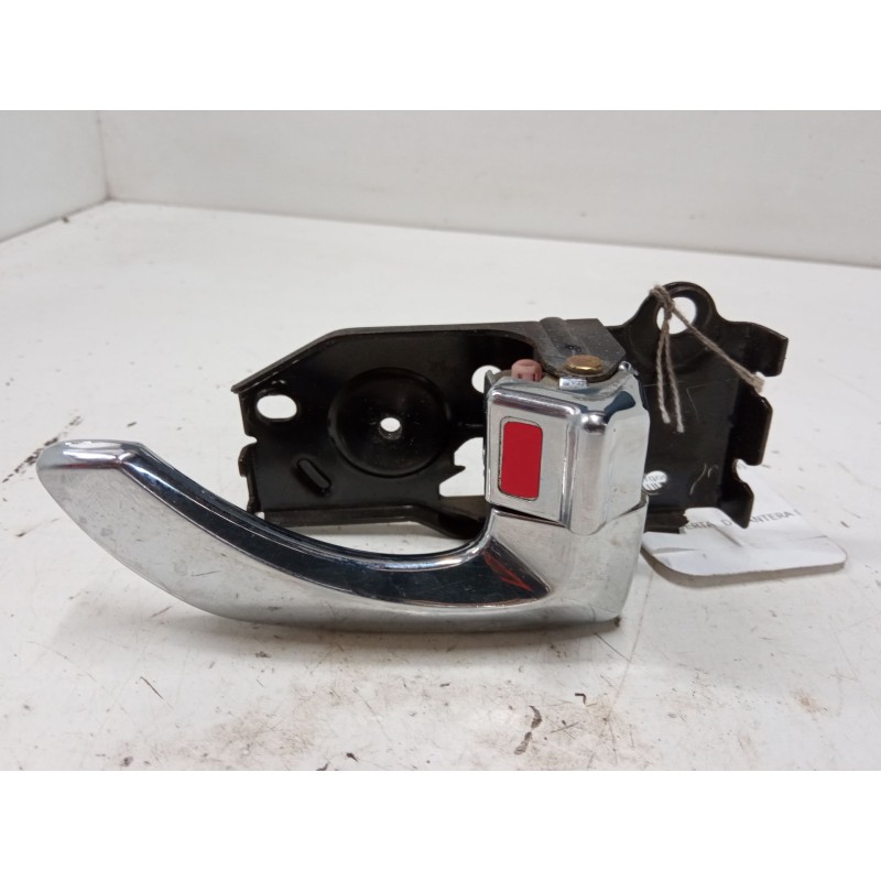 Recambio de maneta interior puerta delantera derecha para hyundai santa fé i furgoneta/suv (sm) 2.4 4x4 referencia OEM IAM   