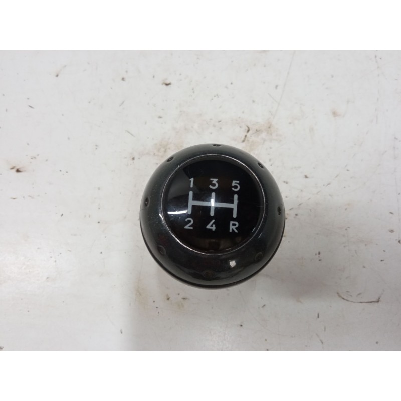 Recambio de pomo palanca cambio para hyundai santa fé i furgoneta/suv (sm) 2.4 4x4 referencia OEM IAM   