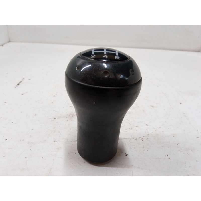 Recambio de pomo palanca cambio para hyundai santa fé i furgoneta/suv (sm) 2.4 4x4 referencia OEM IAM   