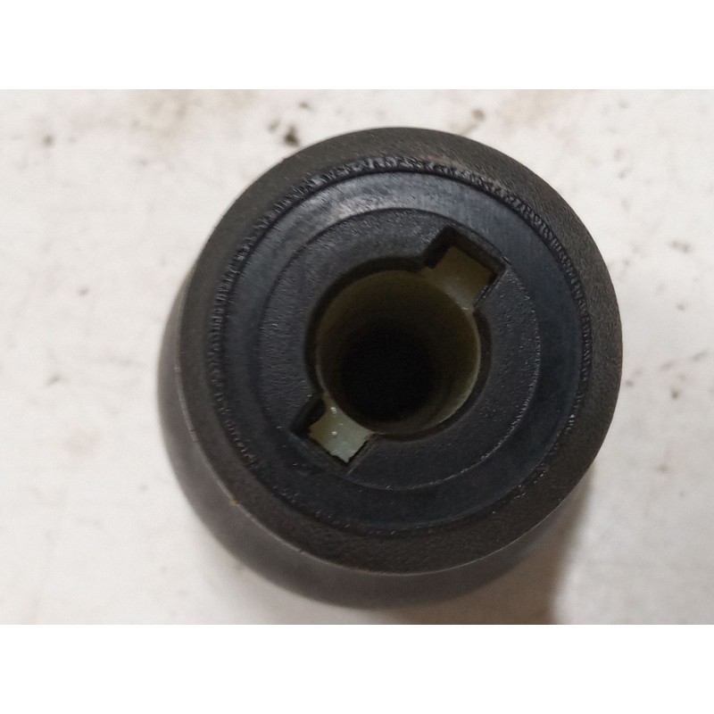 Recambio de pomo palanca cambio para hyundai santa fé i furgoneta/suv (sm) 2.4 4x4 referencia OEM IAM   