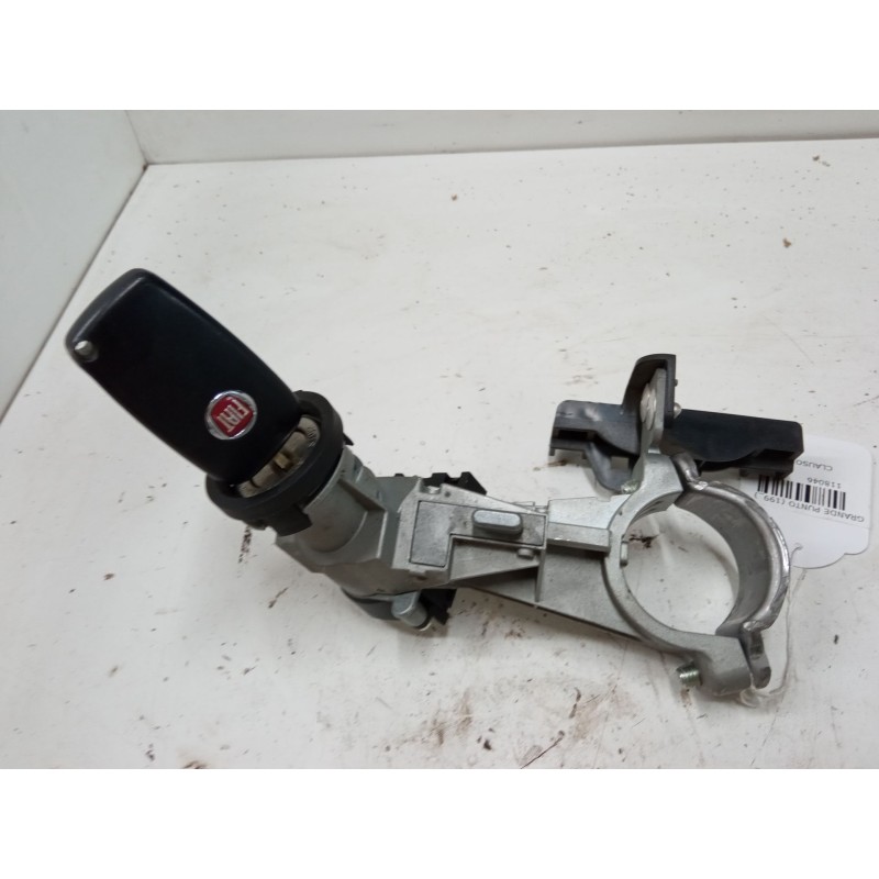 Recambio de clausor para fiat grande punto (199_) 1.4 (199axb11, 199axb1a, 199bxb1a, 199axl1a) referencia OEM IAM 51813197  