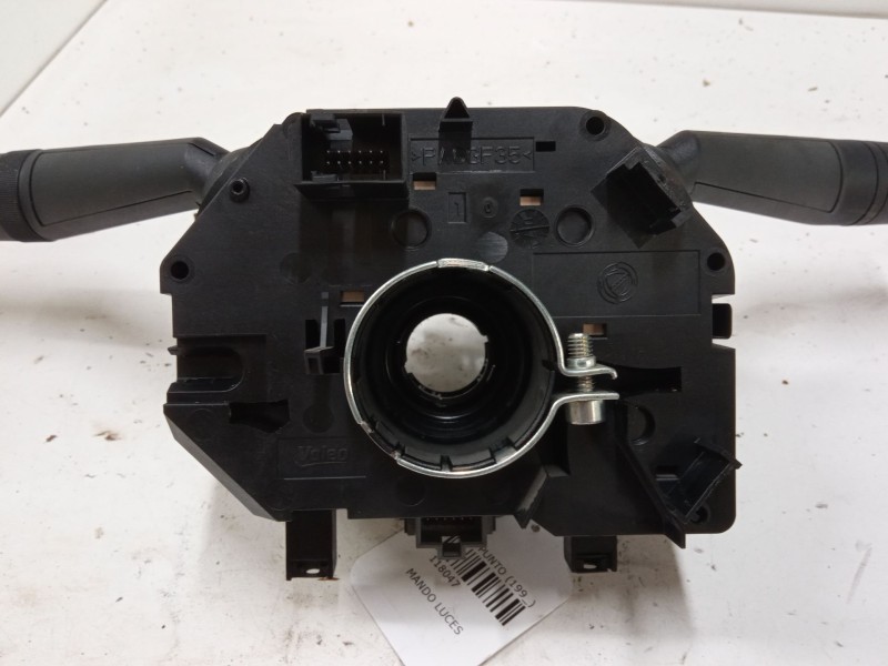 Recambio de mando luces para fiat grande punto (199_) 1.4 (199axb11, 199axb1a, 199bxb1a, 199axl1a) referencia OEM IAM 7354104230