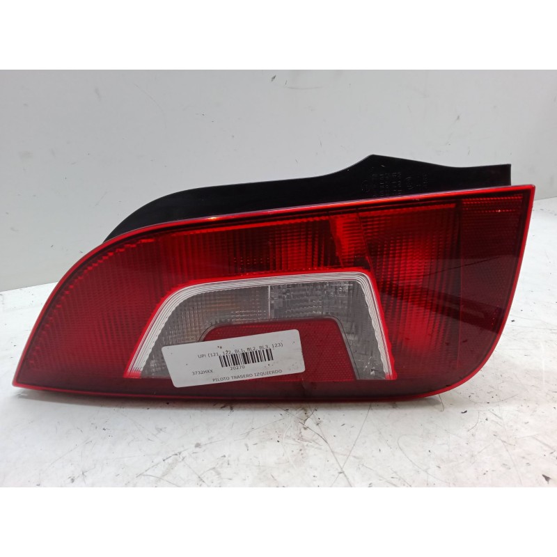 Recambio de piloto trasero izquierdo para volkswagen up! (121, 122, bl1, bl2, bl3, 123) 1.0 referencia OEM IAM   