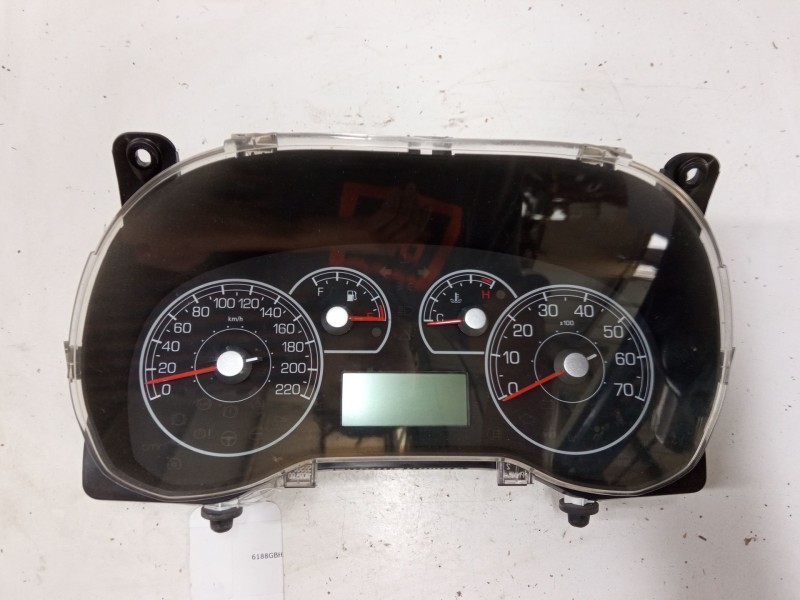 Recambio de cuadro instrumentos para fiat grande punto (199_) 1.4 (199axb11, 199axb1a, 199bxb1a, 199axl1a) referencia OEM IAM 51