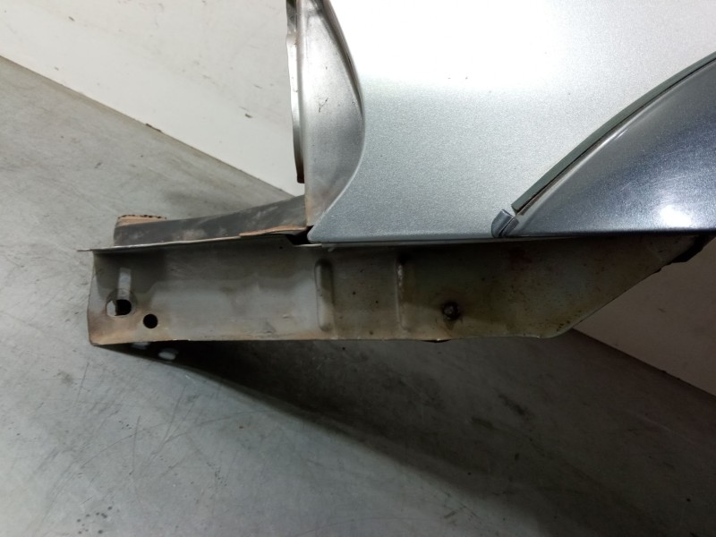 Recambio de aleta delantera izquierda para mitsubishi montero sport i (k7_, k9_) 2.5 td (k94w, k74t) referencia OEM IAM   