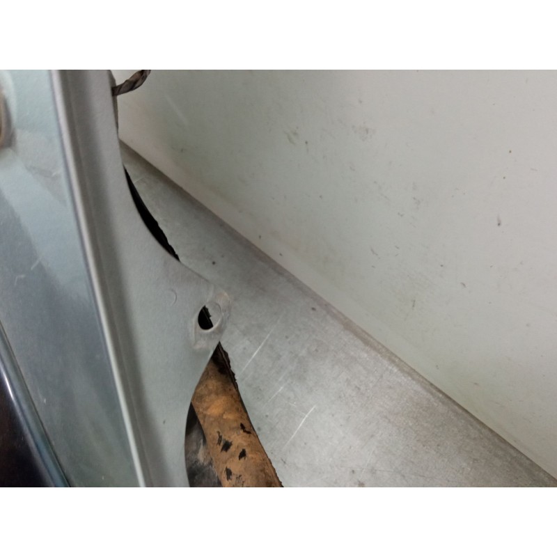 Recambio de aleta delantera izquierda para mitsubishi montero sport i (k7_, k9_) 2.5 td (k94w, k74t) referencia OEM IAM   