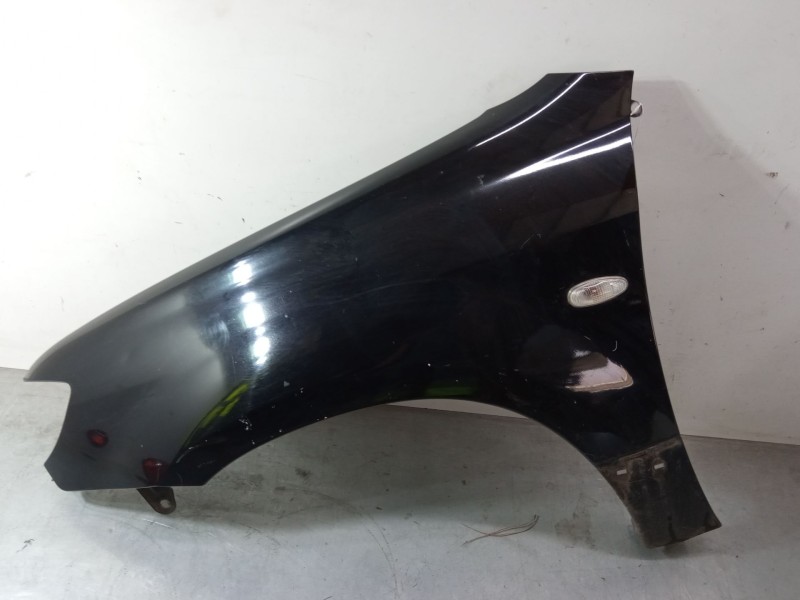 Recambio de aleta delantera izquierda para mitsubishi outlander i (cu_w) 2.4 4wd (cu5w) referencia OEM IAM   