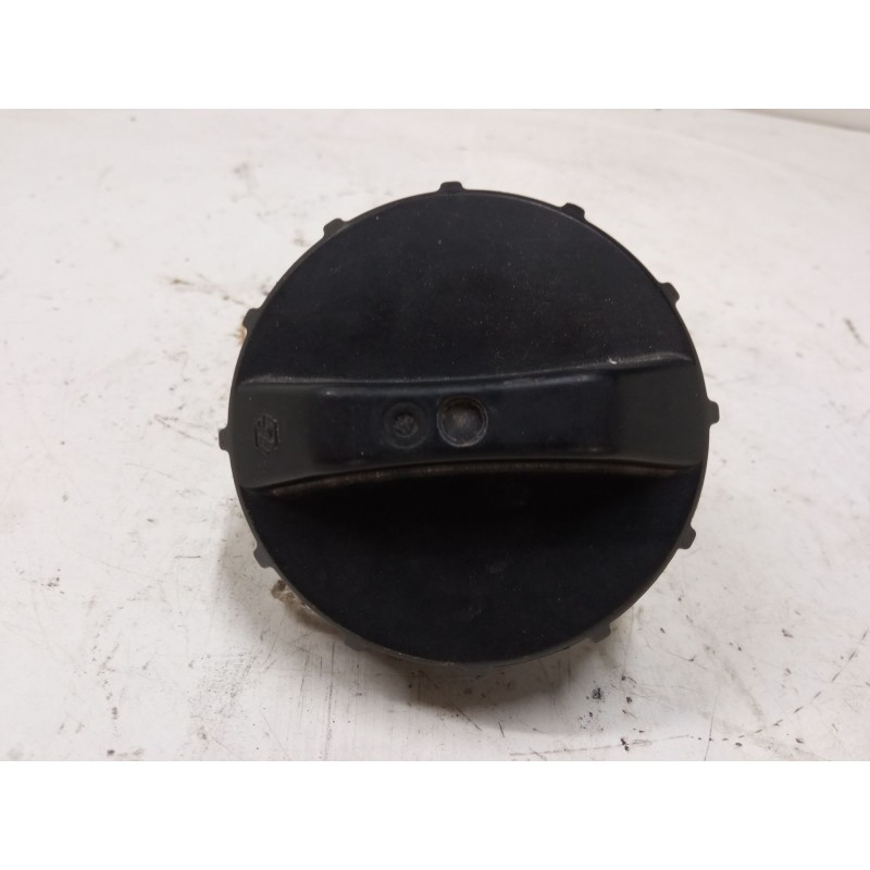 Recambio de tapon combustible para mitsubishi montero sport i (k7_, k9_) 2.5 td (k94w, k74t) referencia OEM IAM   