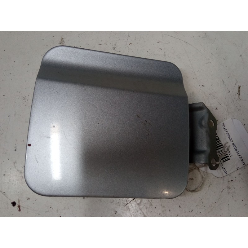 Recambio de tapa exterior combustible para mitsubishi montero sport i (k7_, k9_) 2.5 td (k94w, k74t) referencia OEM IAM   