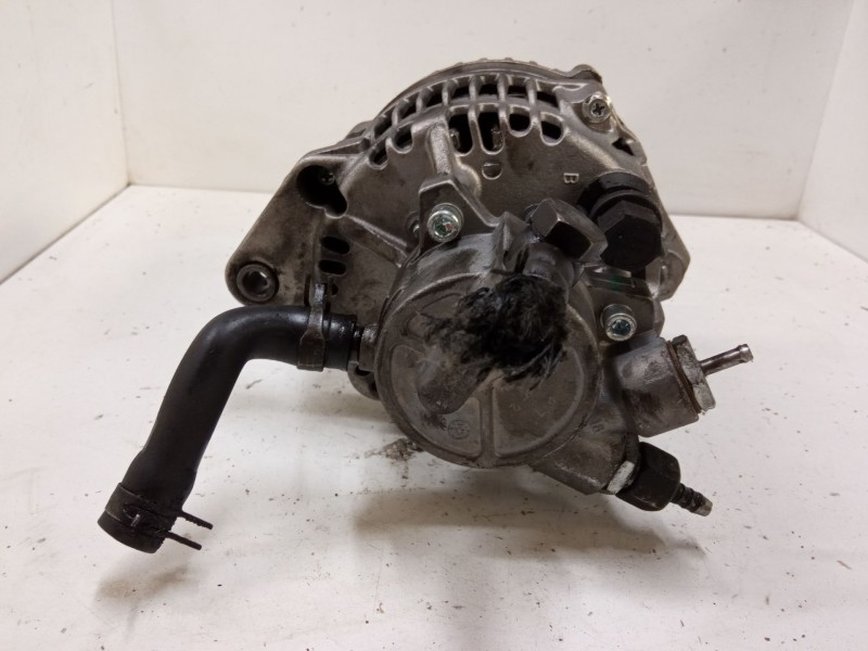 Recambio de alternador para opel astra h station wagon (a04) 1.7 cdti (l35) referencia OEM IAM   