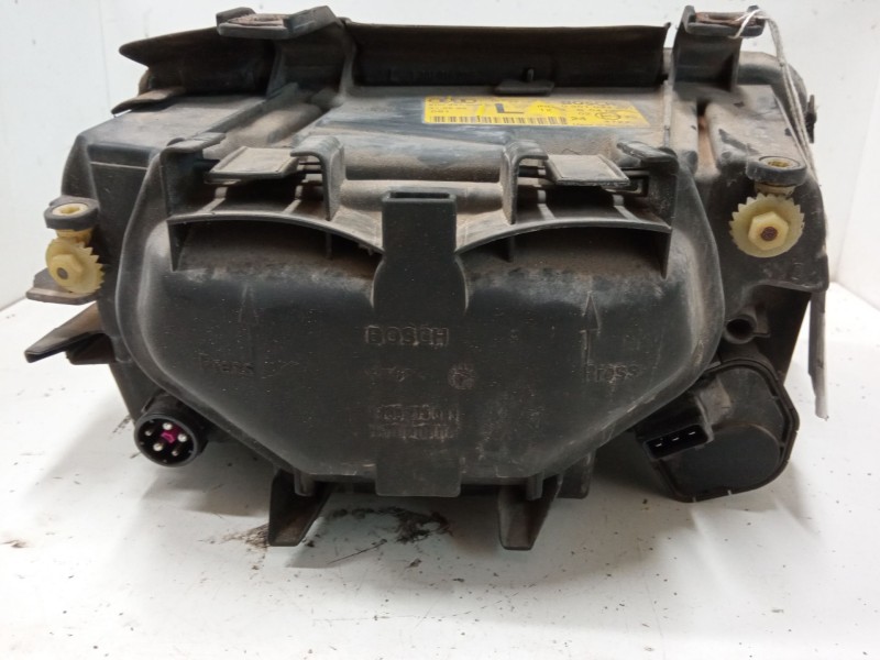 Recambio de faro izquierdo para audi a4 b5 avant (8d5) 1.8 referencia OEM IAM 8D0941003  