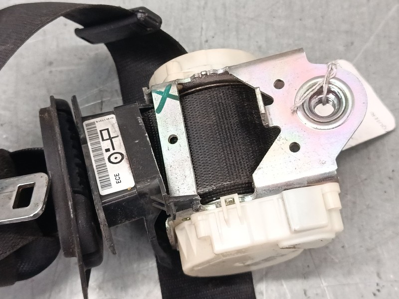 Recambio de cinturon seguridad delantero izquierdo para bmw 1 (f20) 116 d referencia OEM IAM 33059848C  