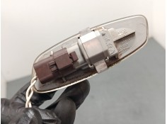 Recambio de intermitente retrovisor derecho para peugeot 207/207+ (wa_, wc_) 1.6 hdi referencia OEM IAM    2